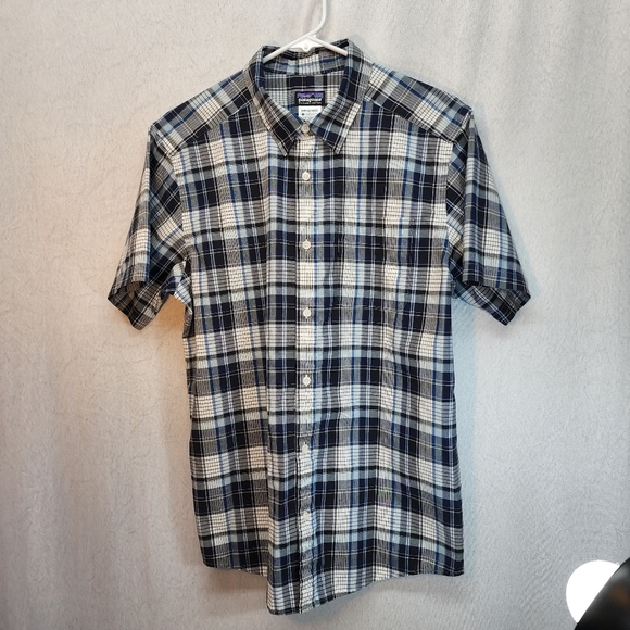 Patagonia Organic Cotton Mens M Button Down shirt - Picture 1 of 4